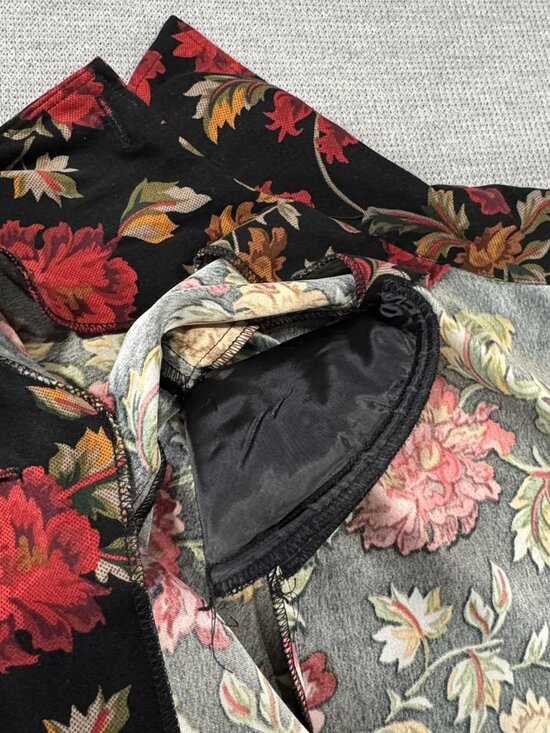 Briggs New York Jacket Womens Size 2X Black Red Floral Button Up Lightweight - Picture 9 of 15